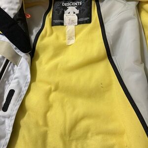 Descente Black and Yellow Goggle Pocket Jacket